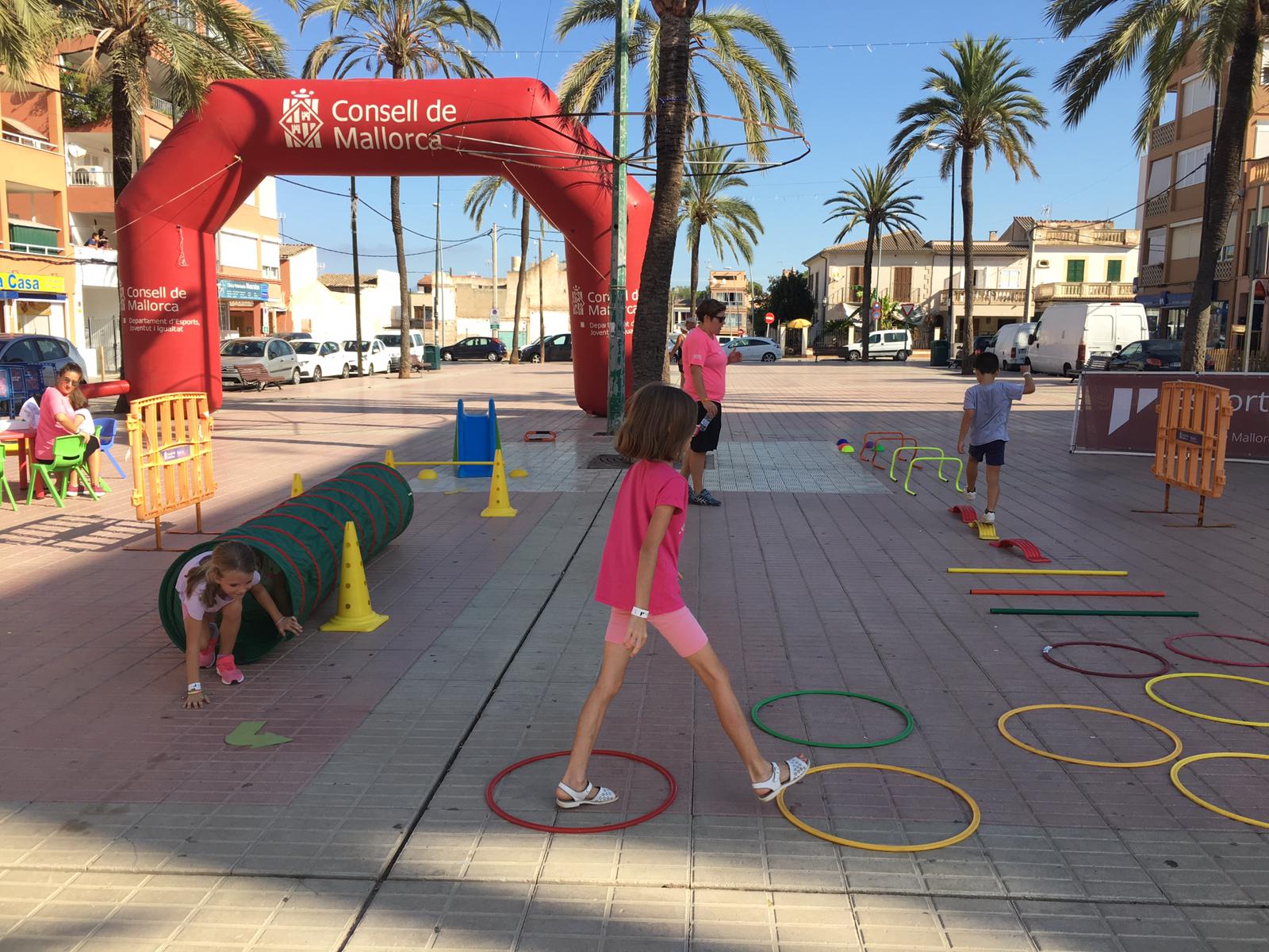 14.200 niños y niñas han participado en las actividades «Fires i festes» en 48 municipios mallorquines