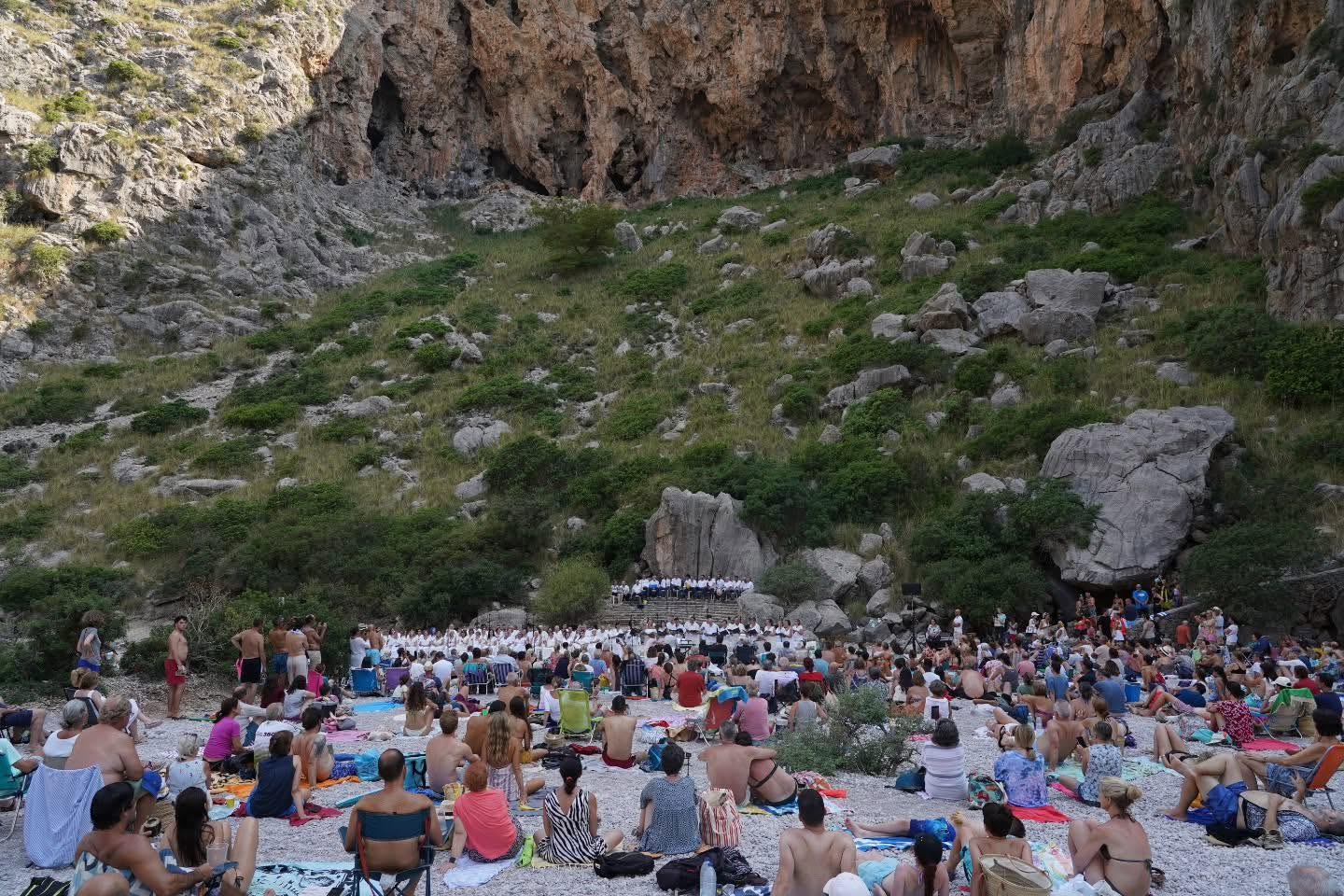 Concert de la Capella Mallorquina al torrent de Pareis