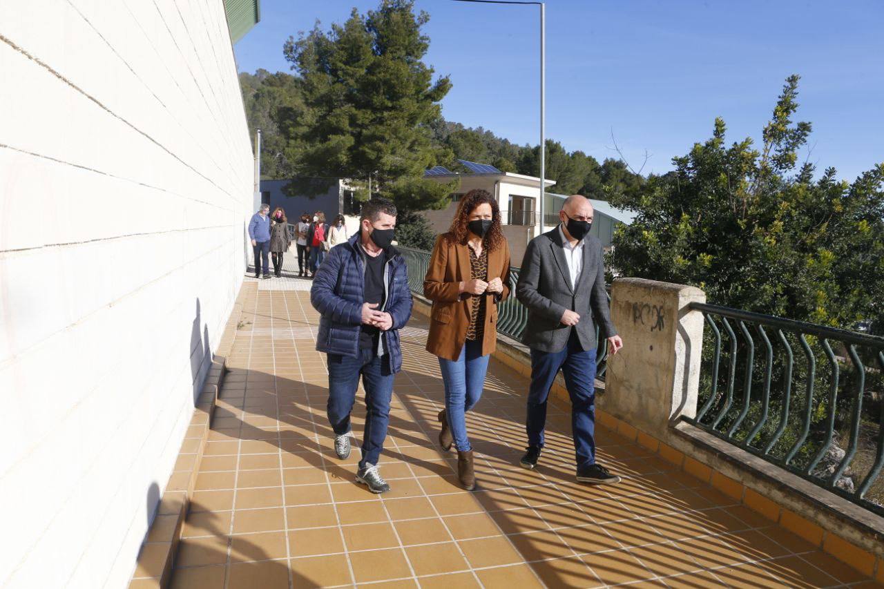 Visita a la reforma del pavelló esportiu de Lloseta.