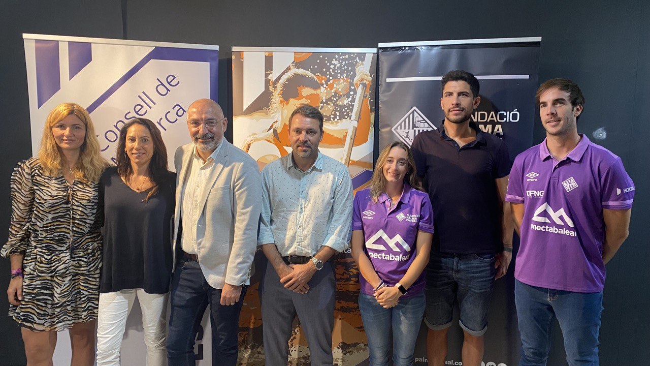 Presentació de la campanya 'EsportNet. Som equip!'.