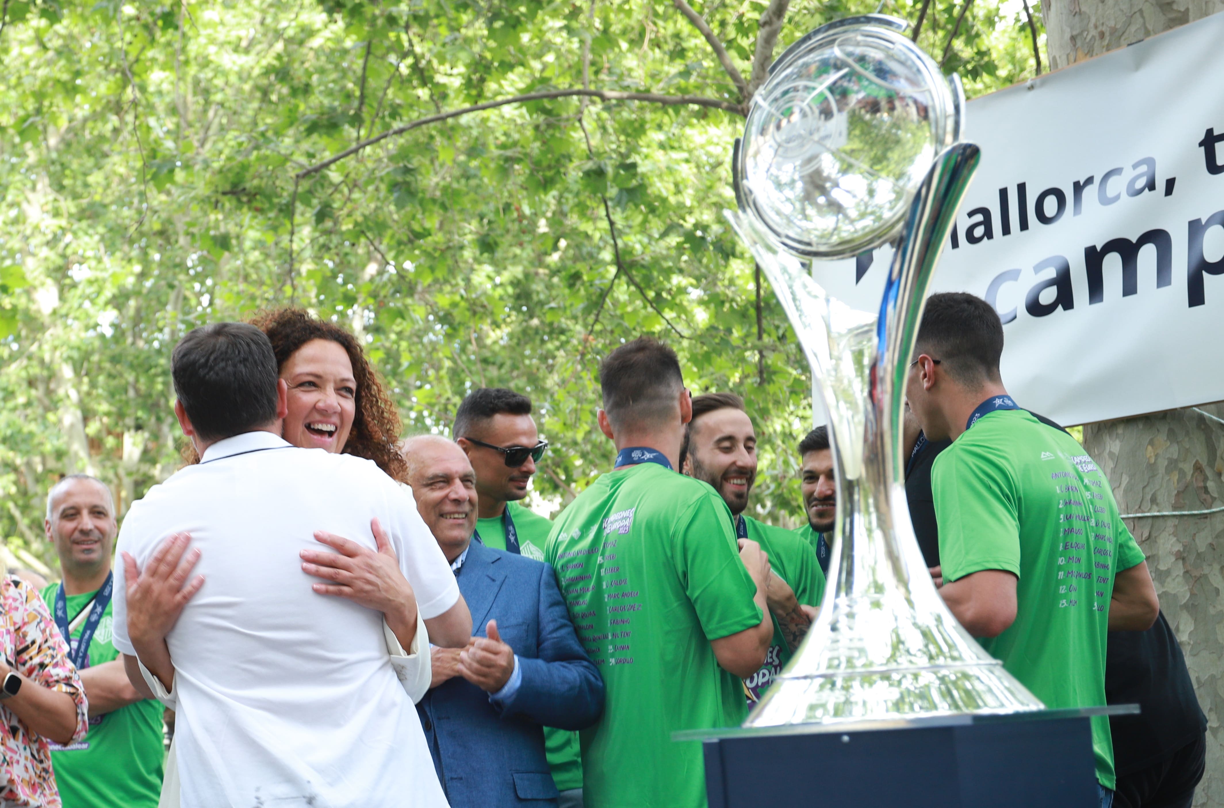 Celebració del títol de la UEFA Futsal Champions League del Mallorca Palma Futsal.