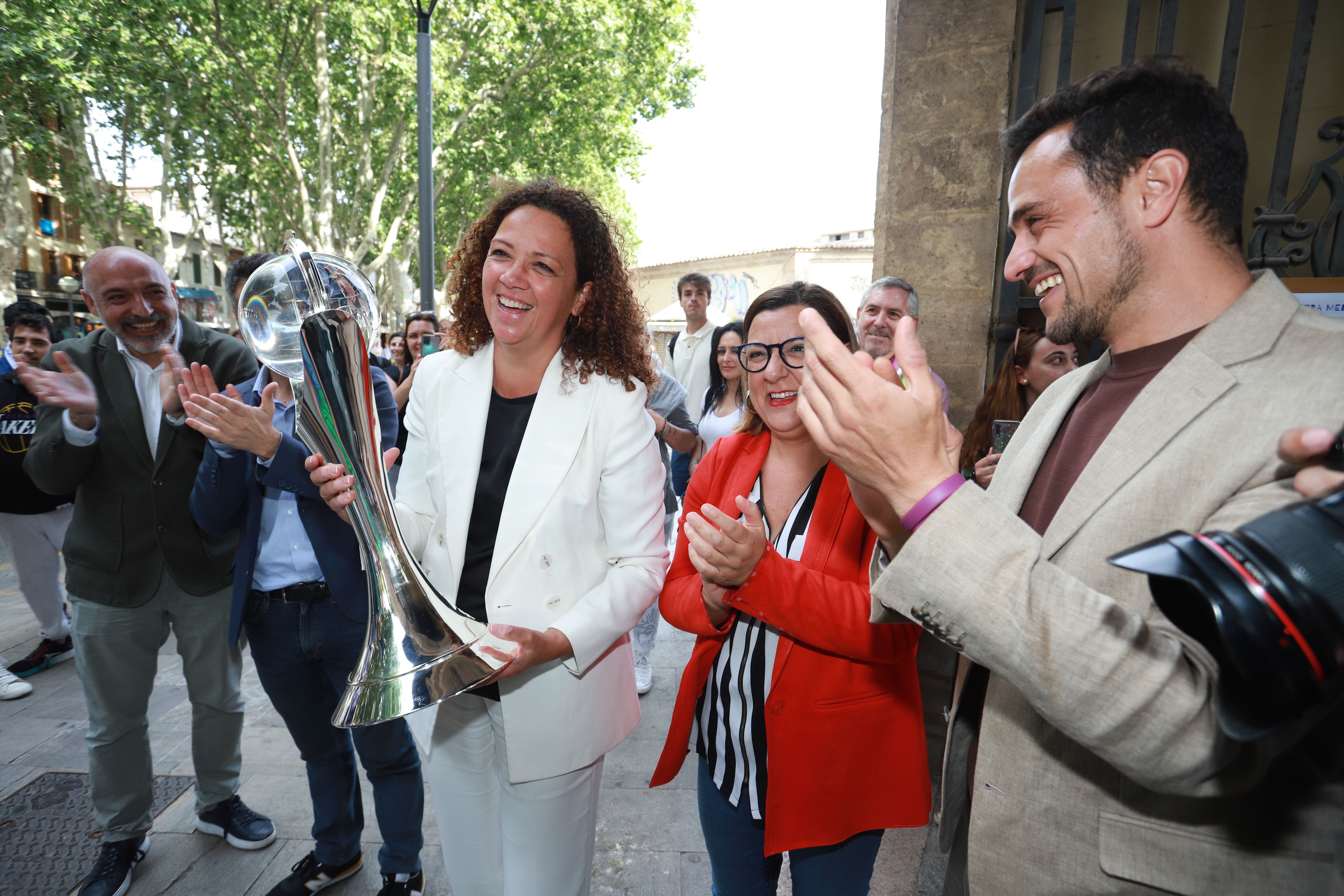 Celebració del títol de la UEFA Futsal Champions League del Mallorca Palma Futsal.