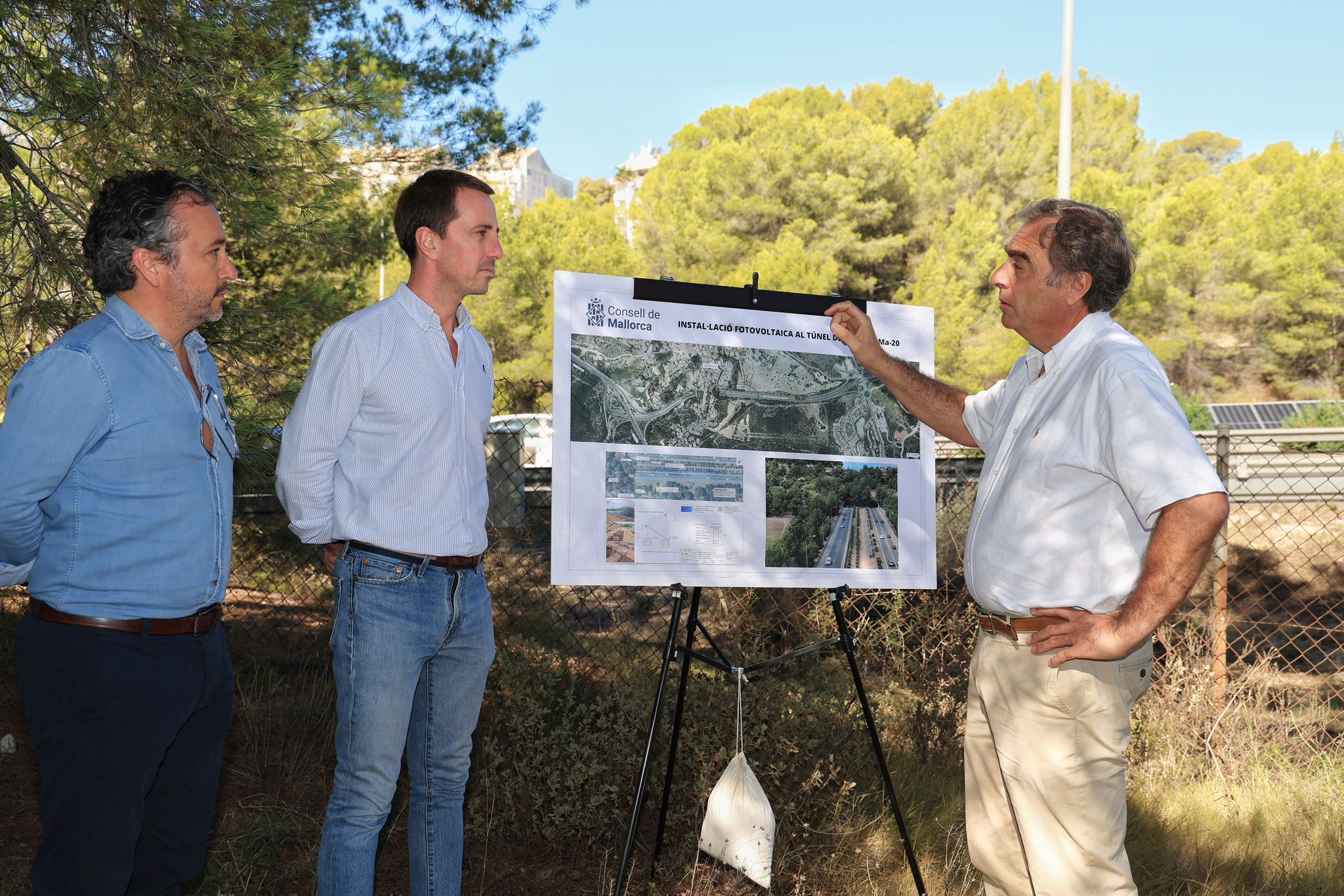 Nueva iluminación con energía renovable del túnel de Gènova