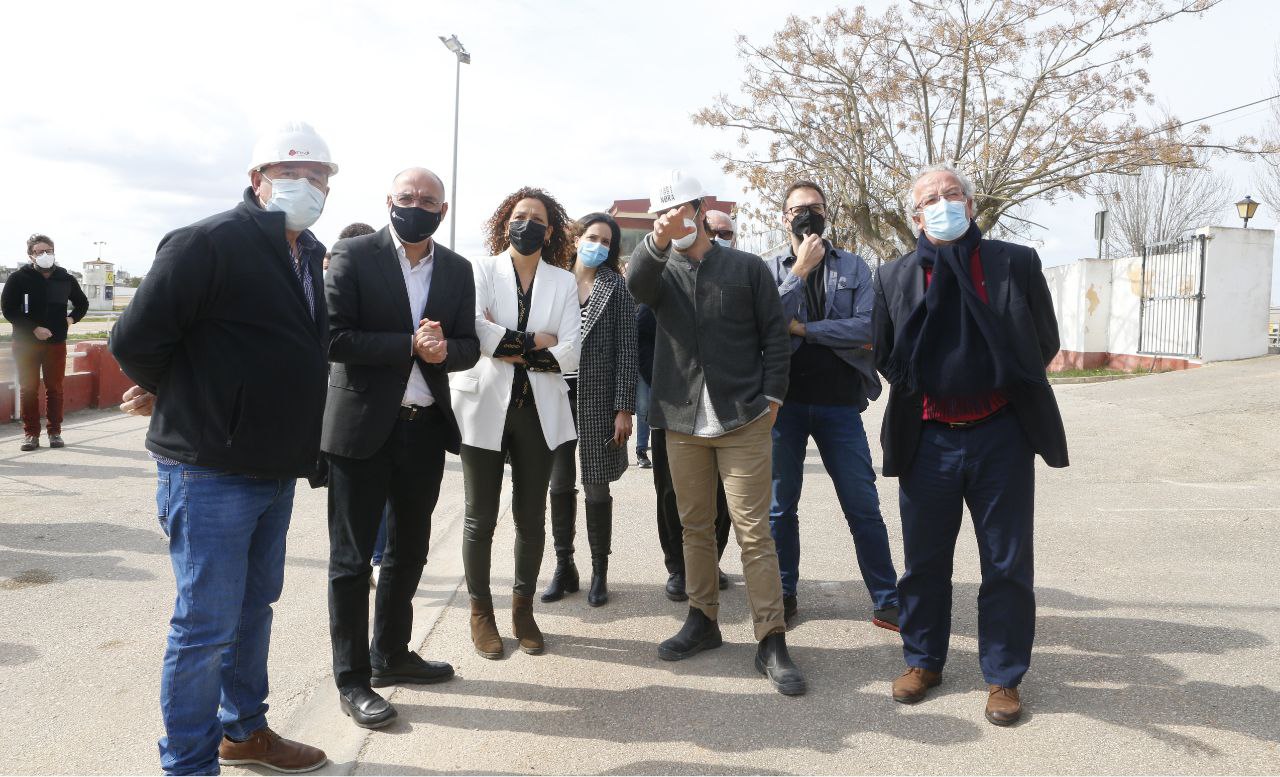  Visita a les obres que s’estan duent a terme a l’Hipòdrom municipal de Manacor. 