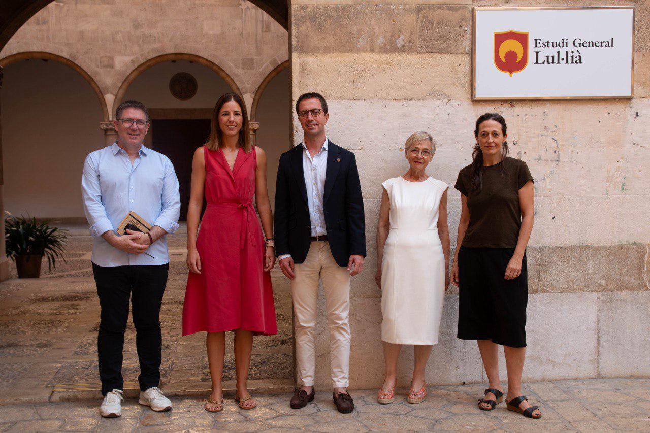 Visita a l'Estudi General Lul·lià.