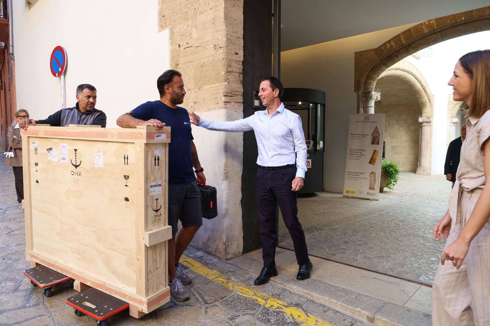 Recepción de la carta portolana en el Museu de Mallorca.