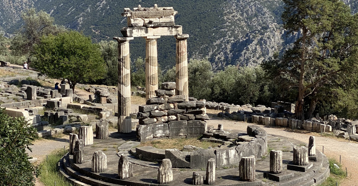 Oráculo de Delfos, Grecia