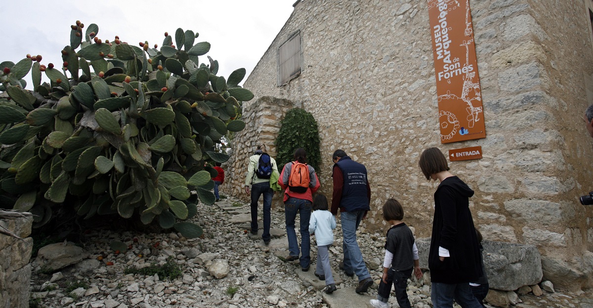 Visita en el Museo Arqueológico de Son Fornés, Montuïri