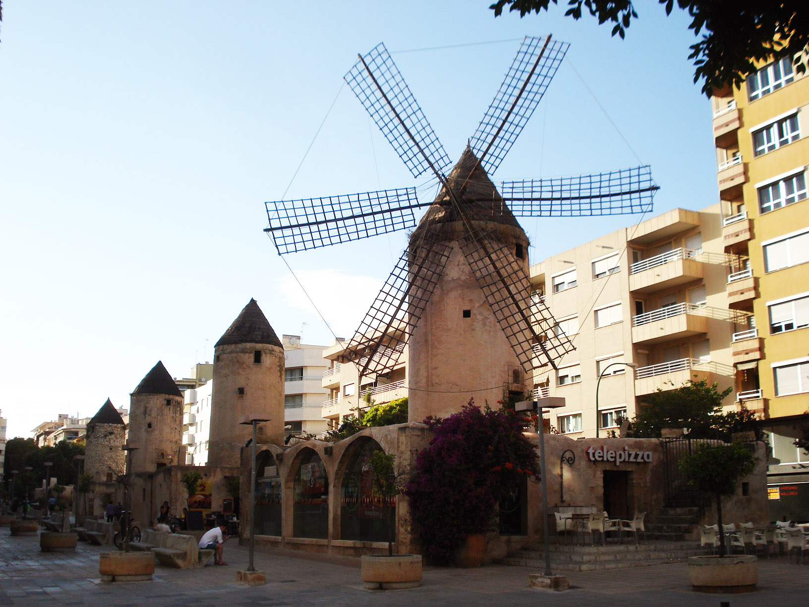 Molinos de la calle Indústria