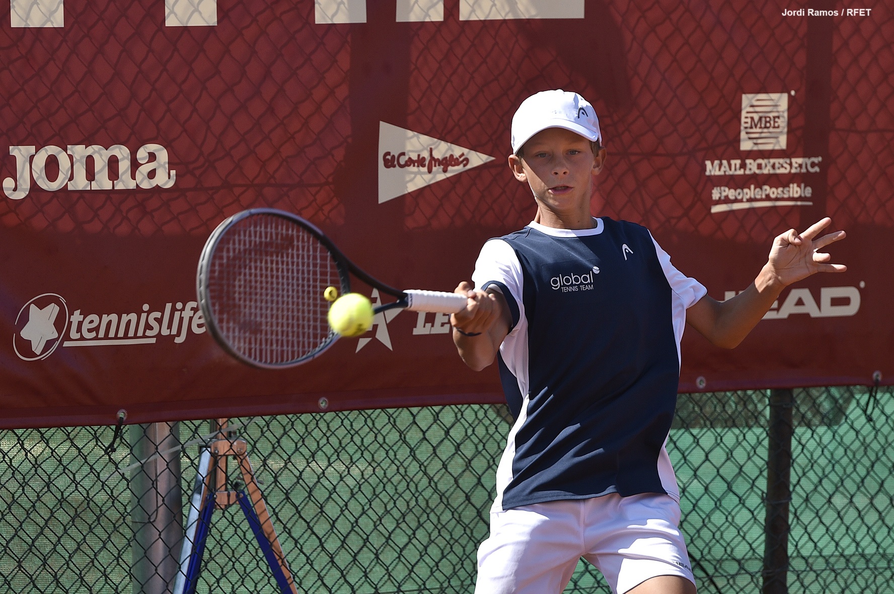 Tomás Martín (2011), campió d'Espanya en individual i dobles de tennis aleví 